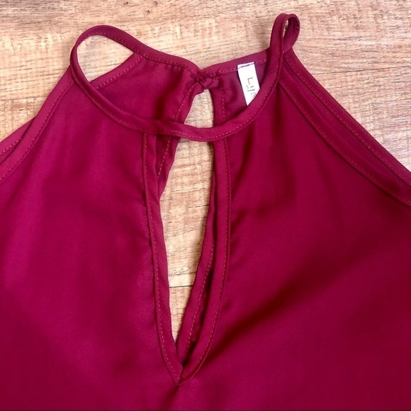 Red, long sleeve, cold shoulder blouse. Medium - Picture 3 of 6